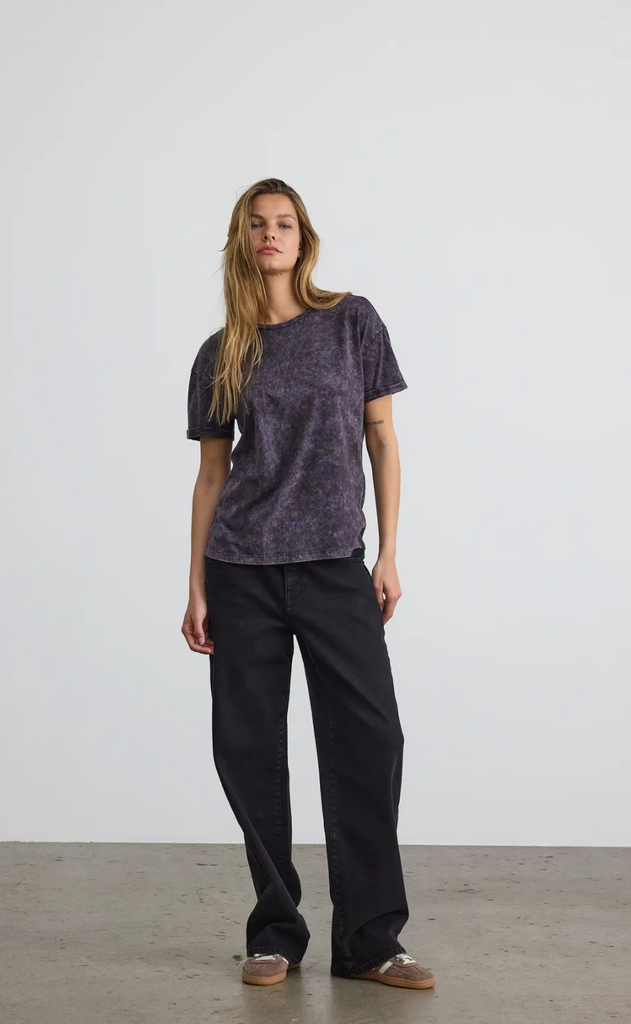 Noisy May Topp - Brandy - Obsidian