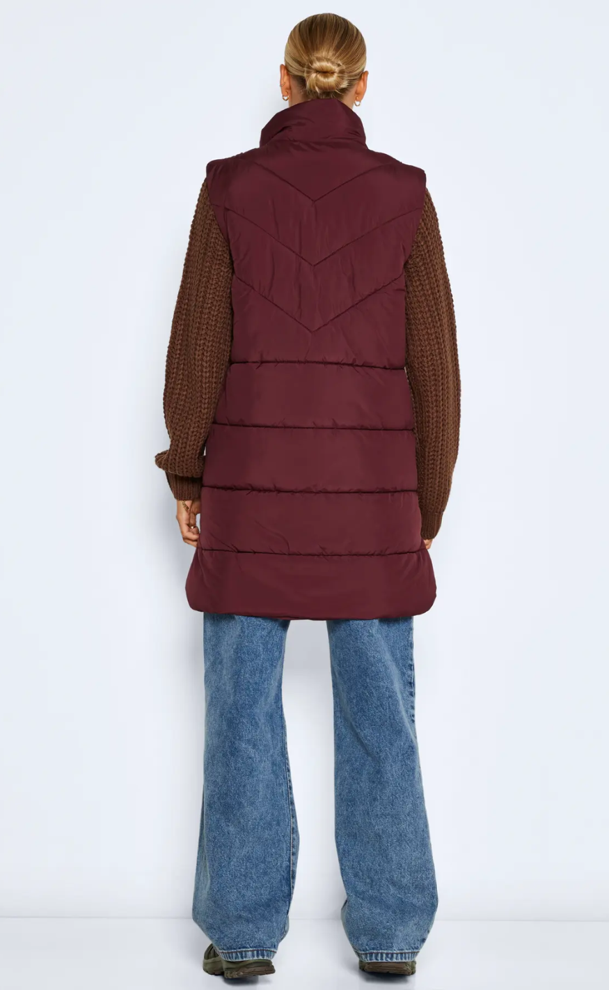 Noisy May Vest - Dalcon - Windsor Wine