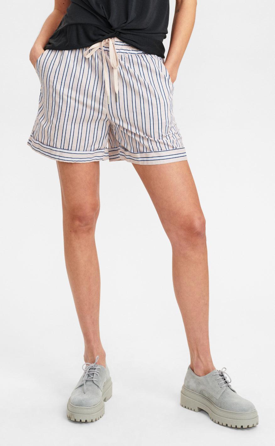 Nümph Shorts - Diane - Warm Sand