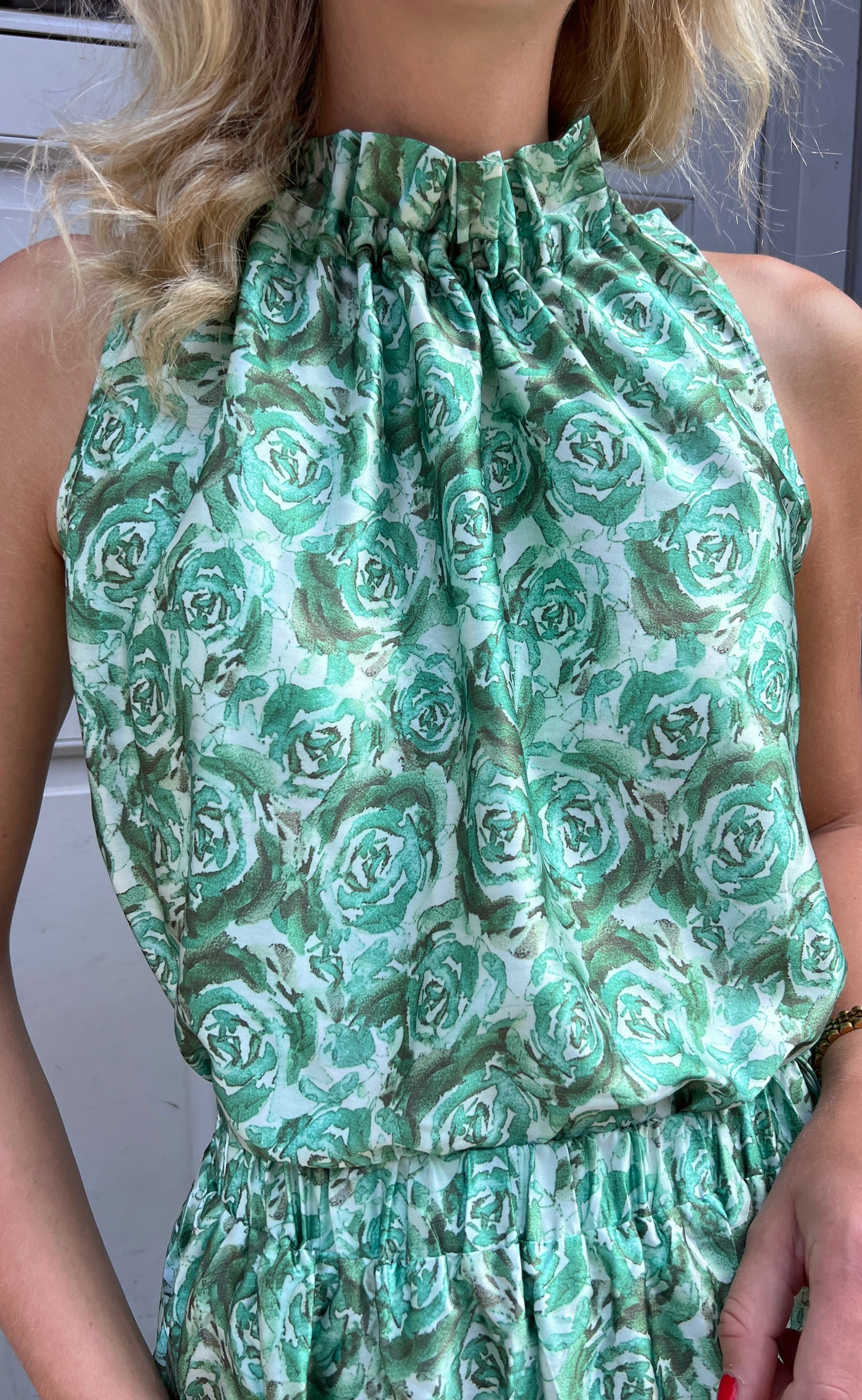 INA Copenhagen Topp - Ellen - Green Roses (vendbar)