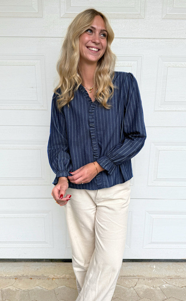 Say INA Copenhagen Bluse - Catja - Dark Denim Blue W. Pinstripe