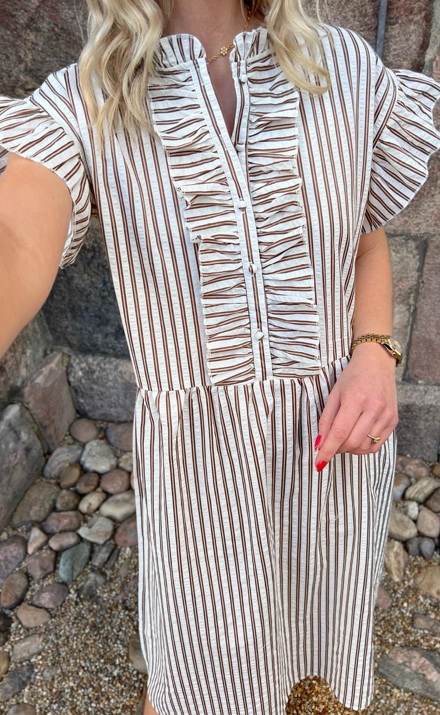 Say INA Copenhagen Kjole - Amelia - White/Brown Striped