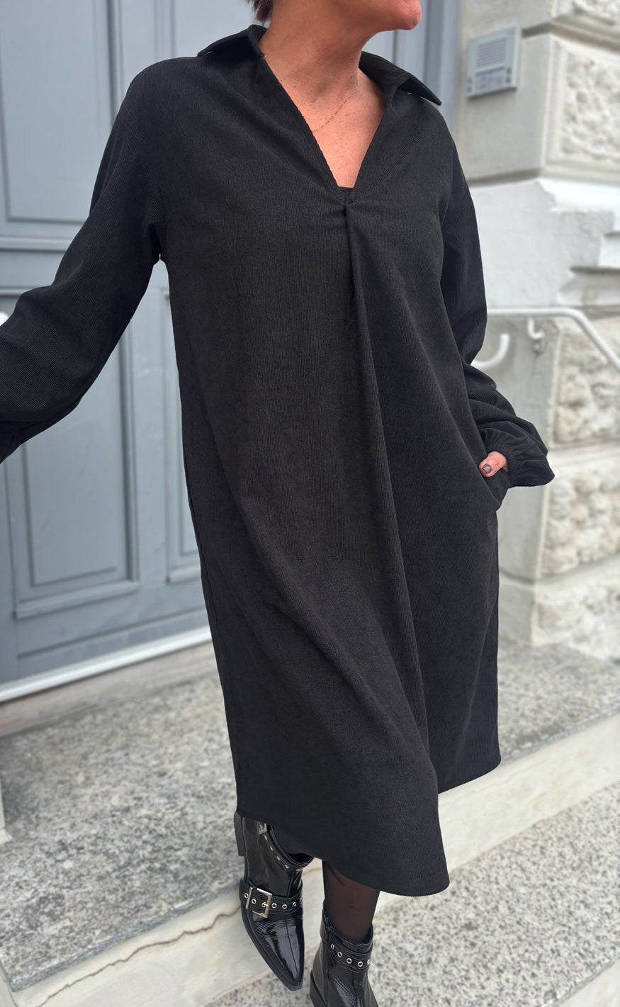 Say INA Copenhagen Kjole - Carina - Black Corduroy