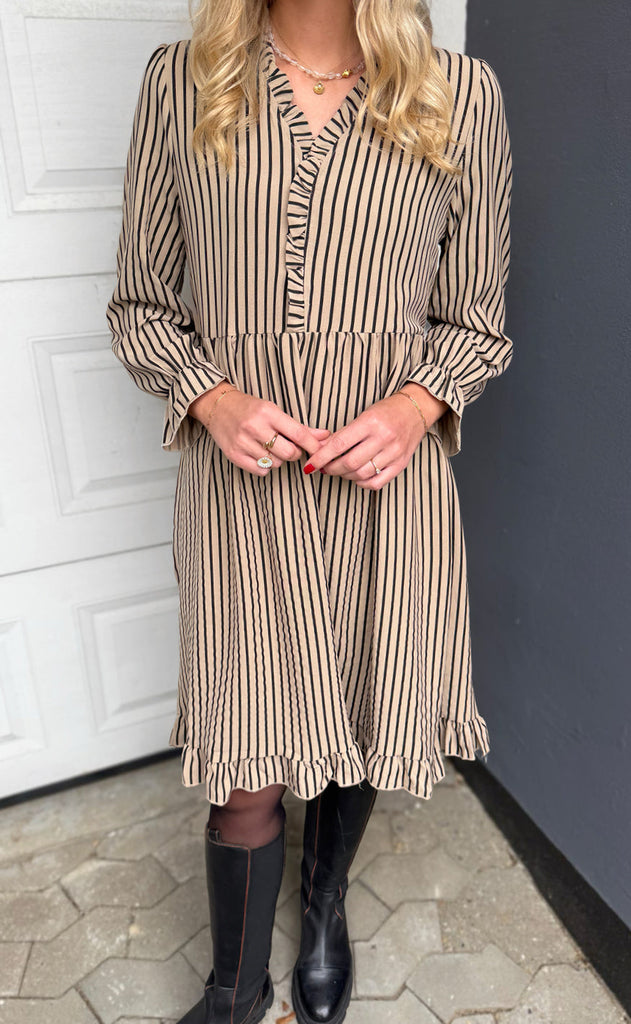 Say INA Copenhagen Kjole - Catja - Brown / Black Stripe