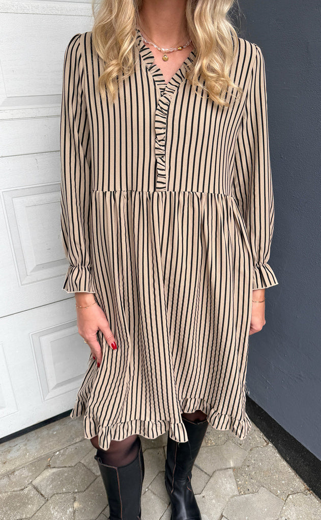 Say INA Copenhagen Kjole - Catja - Brown / Black Stripe