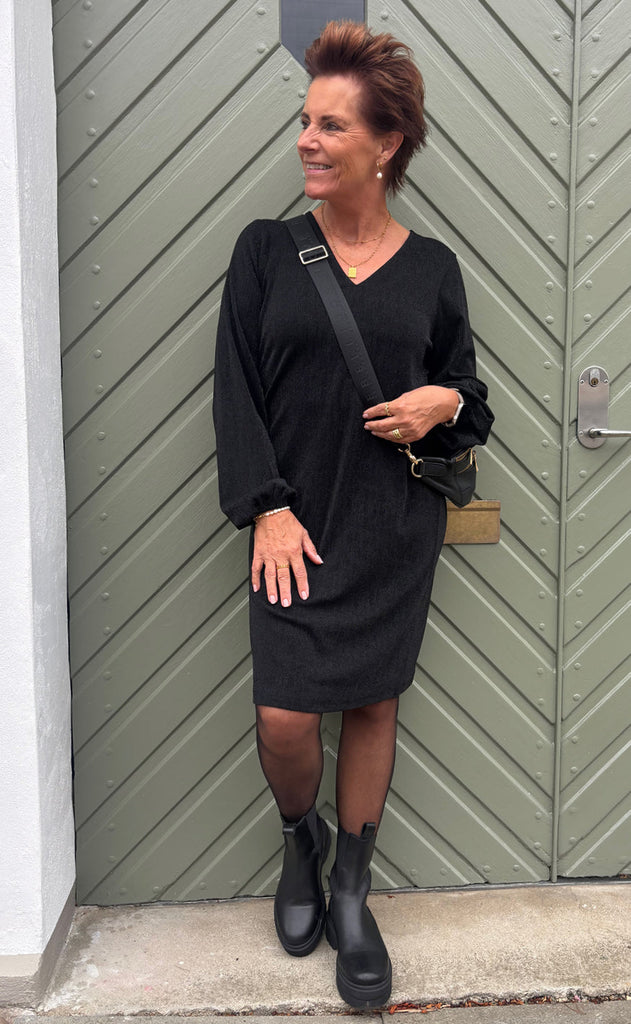 Say INA Copenhagen Kjole - Elina - Black Glitter