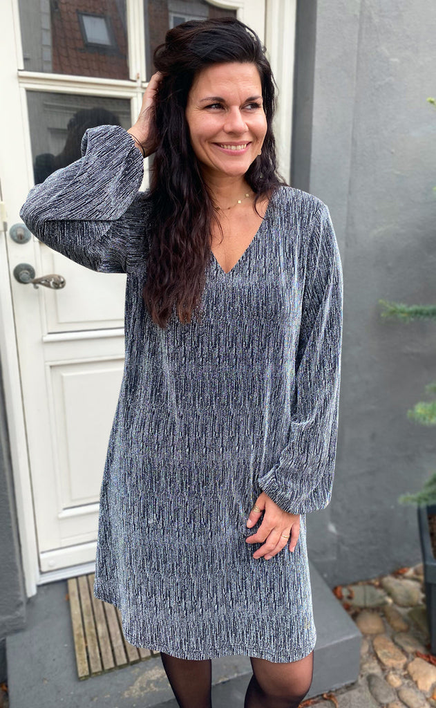 Say INA Copenhagen Kjole - Elina - Silver Glitter