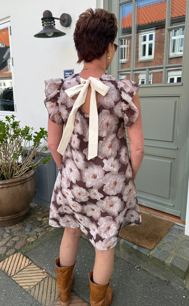 Say INA Copenhagen Kjole - Kati Bow - Brown Flower