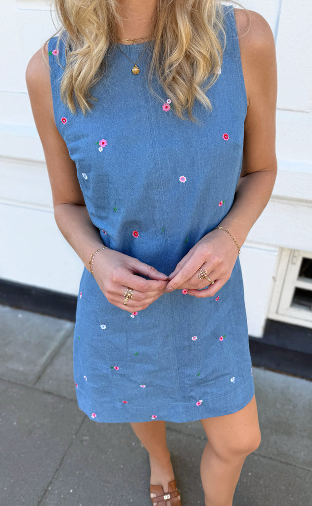 Say INA Copenhagen Kjole - Naja - Denim Blue w. Flowers