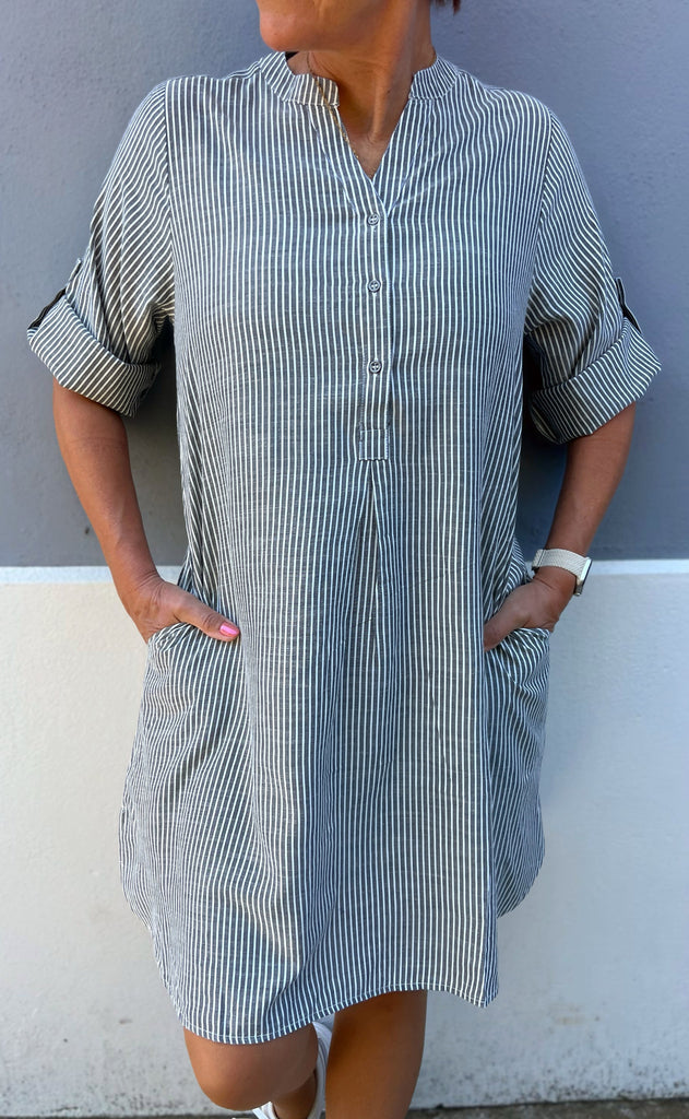 Say INA Copenhagen Kjole - Nia - Black Striped