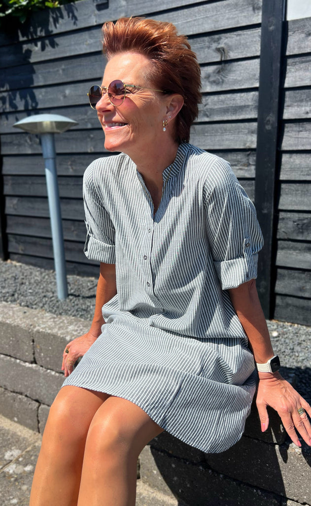 Say INA Copenhagen Kjole - Nia - Black Striped