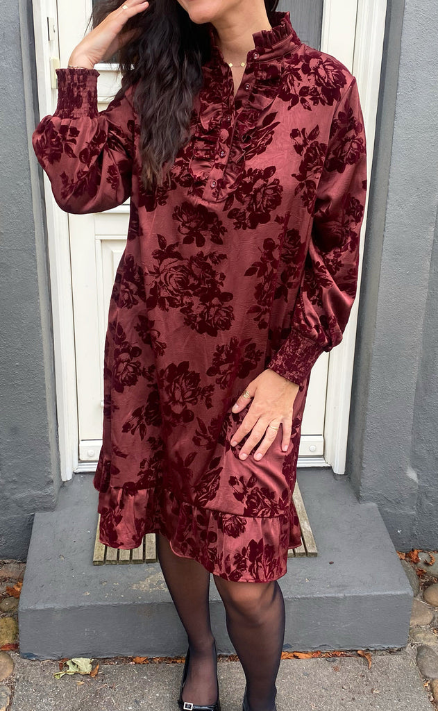 Say INA Copenhagen Kjole - Nora - Bordeaux Flowers