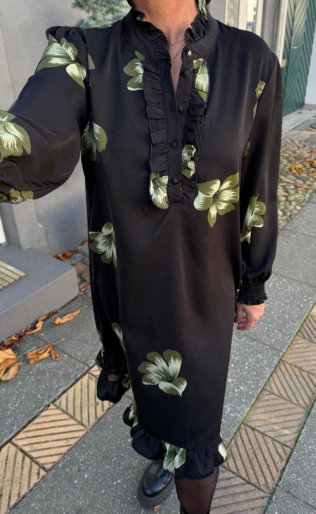 Say INA Copenhagen Kjole - Pia - Black W. Green Flower