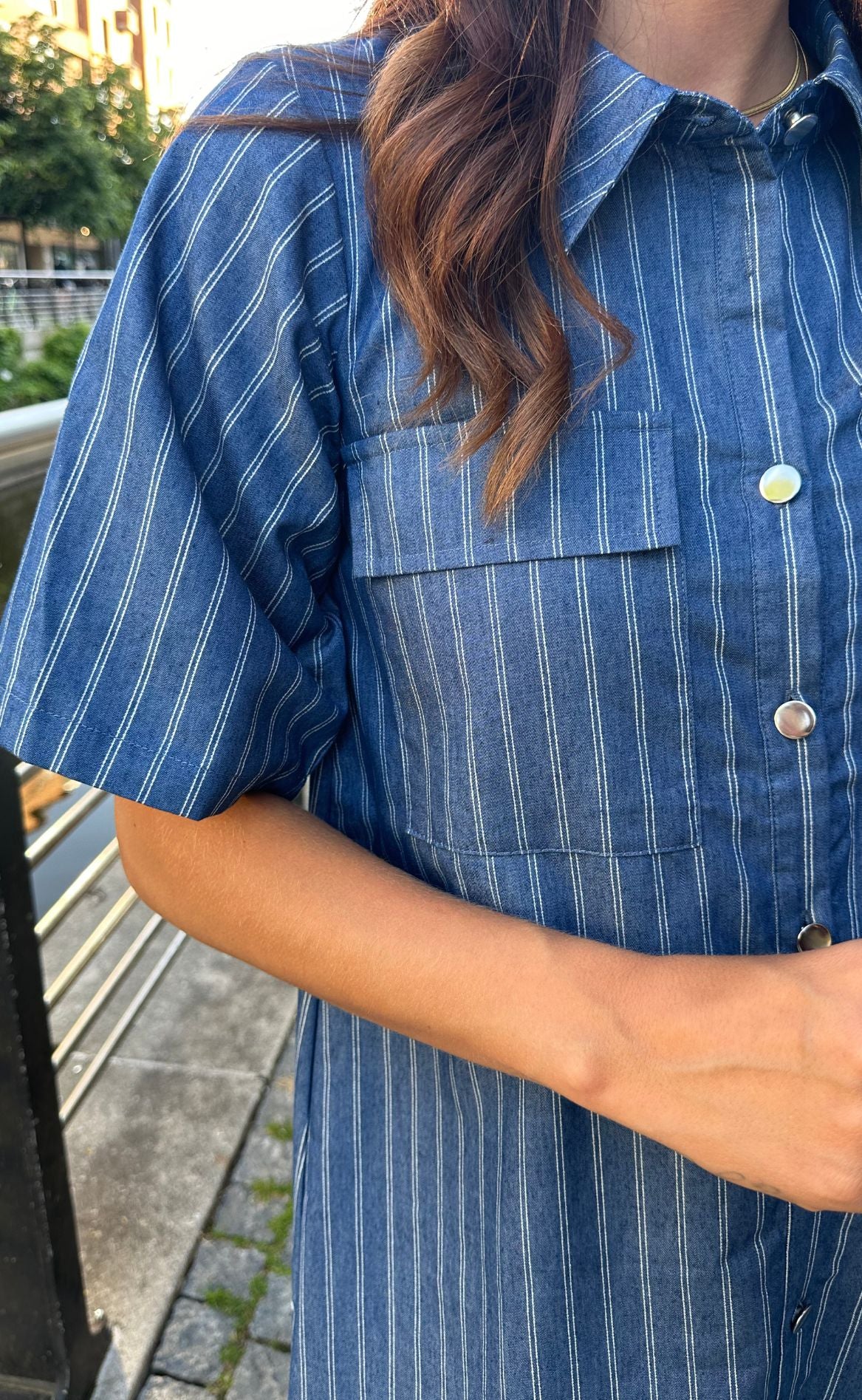 Say INA Copenhagen Kjole - Sif - Denim Blue Pinstripe