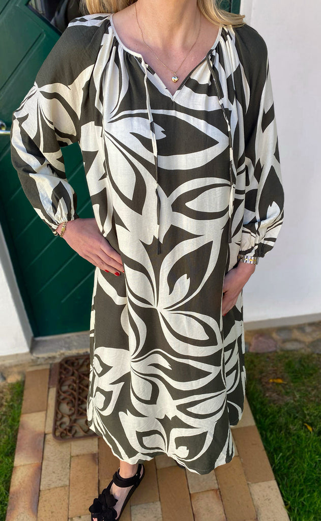 Say INA Copenhagen Kjole - Susanna - Army Green W. Big Flowers