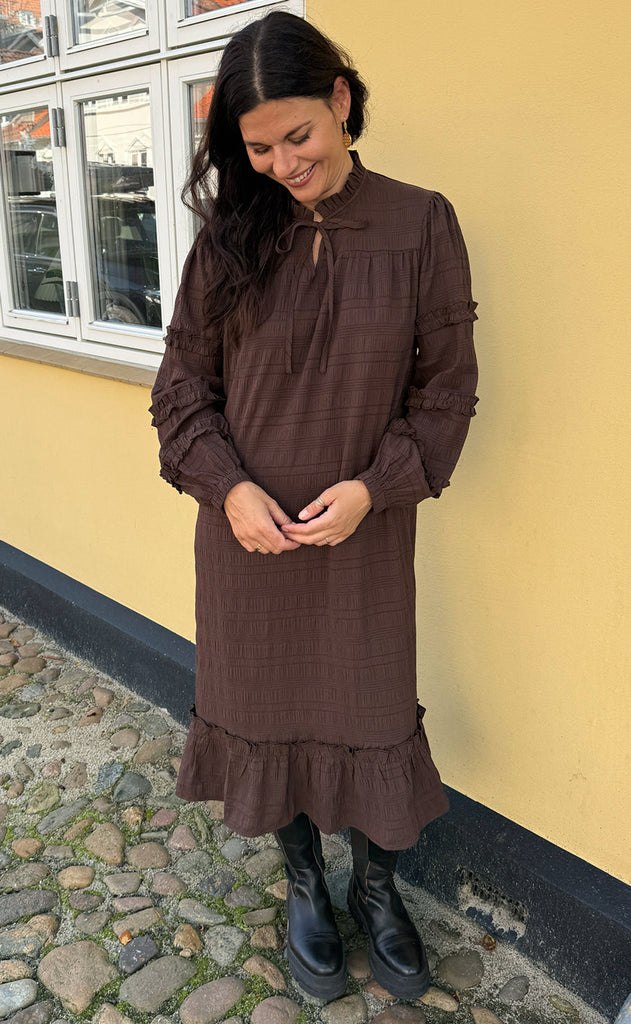 Say INA Copenhagen Kjole - Zally - Dark Brown