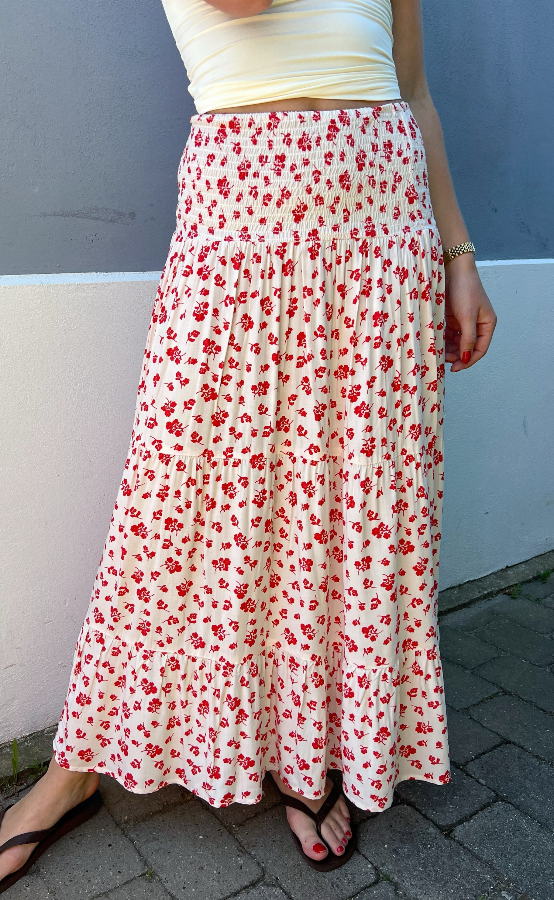 Say INA Copenhagen Skjørt - Nikoline - White/Red Flowers