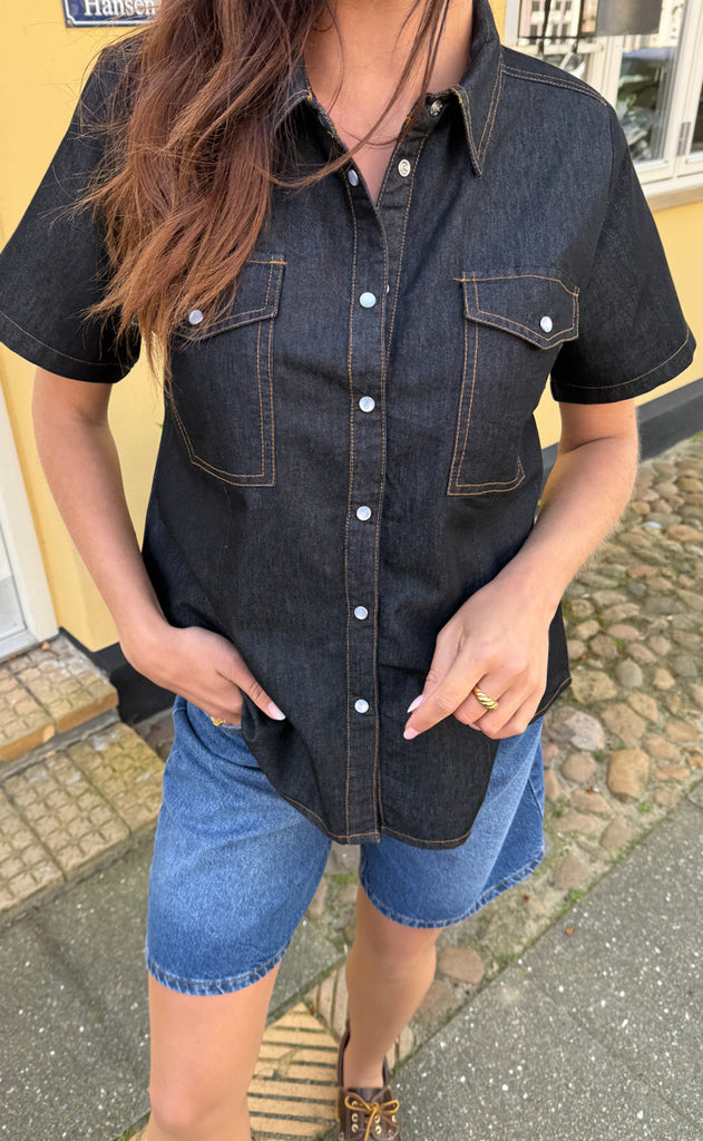 Say INA Copenhagen Skjorte - Detia Summer - Black Denim