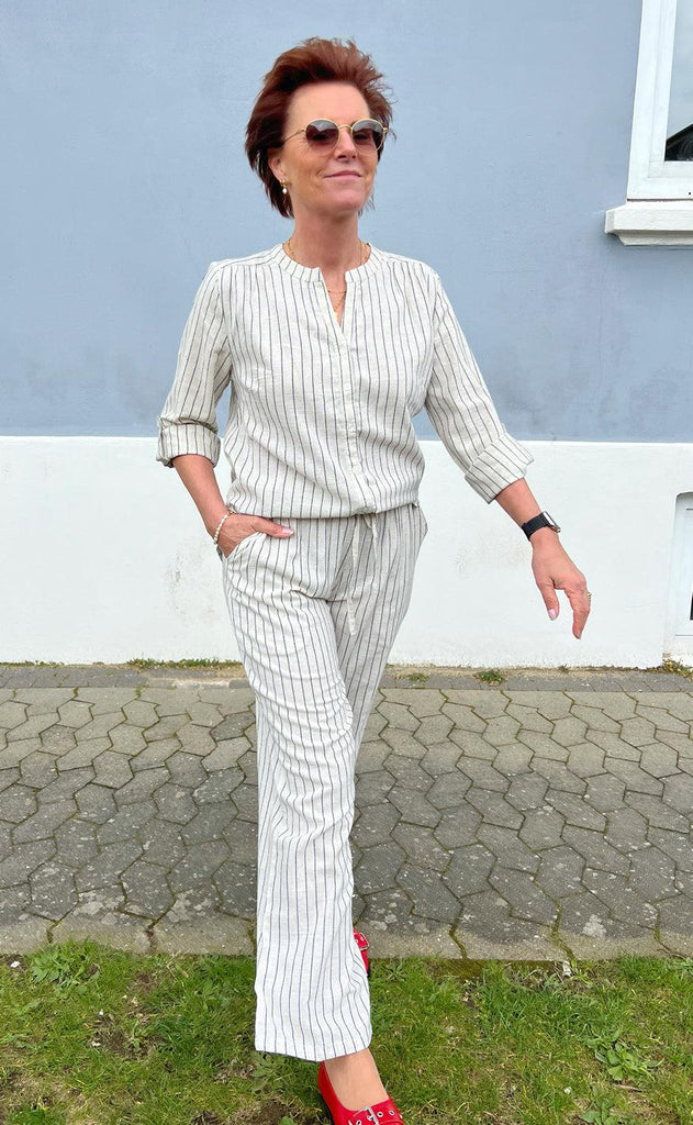 Say INA Copenhagen Skjorte - Juliana Linen - Off White / Black Striped