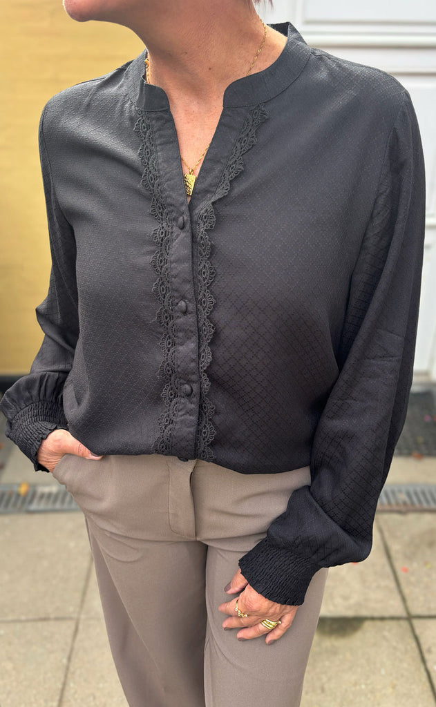 Say INA Copenhagen Skjorte - Malou - Black