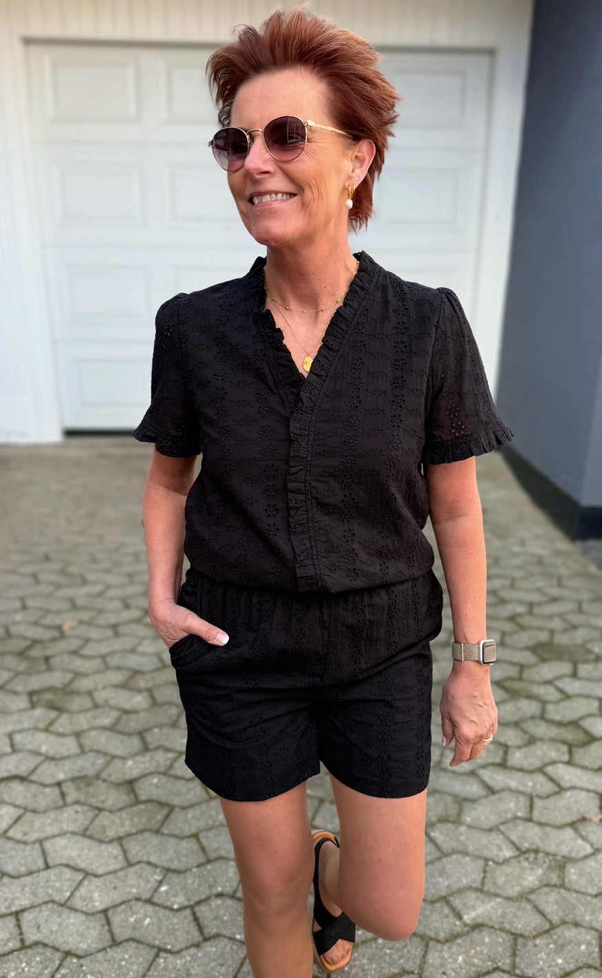 Say INA Copenhagen Topp - Catja - Black Broderie Anglaise