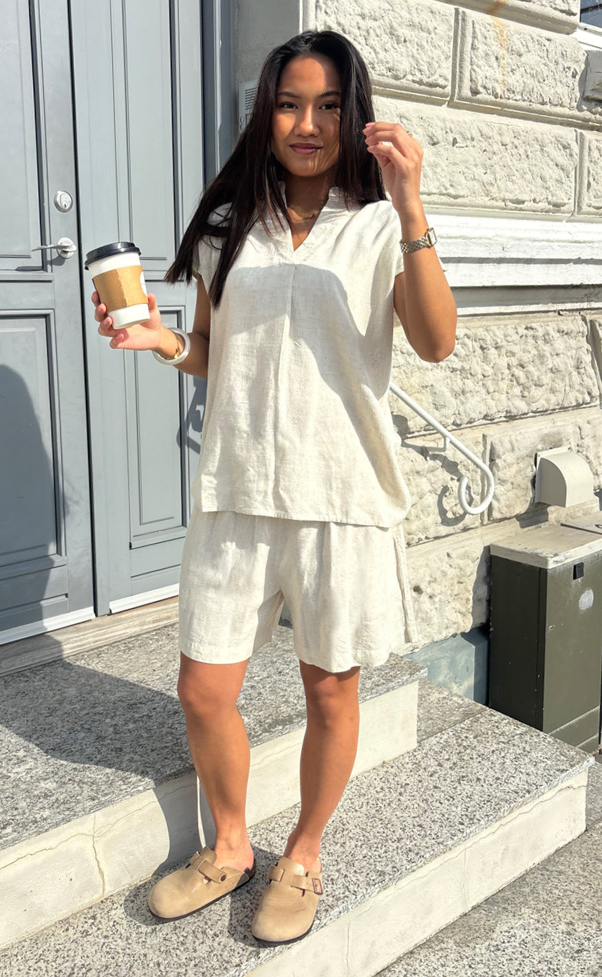Say INA Copenhagen Topp - Laura Linen - Sand