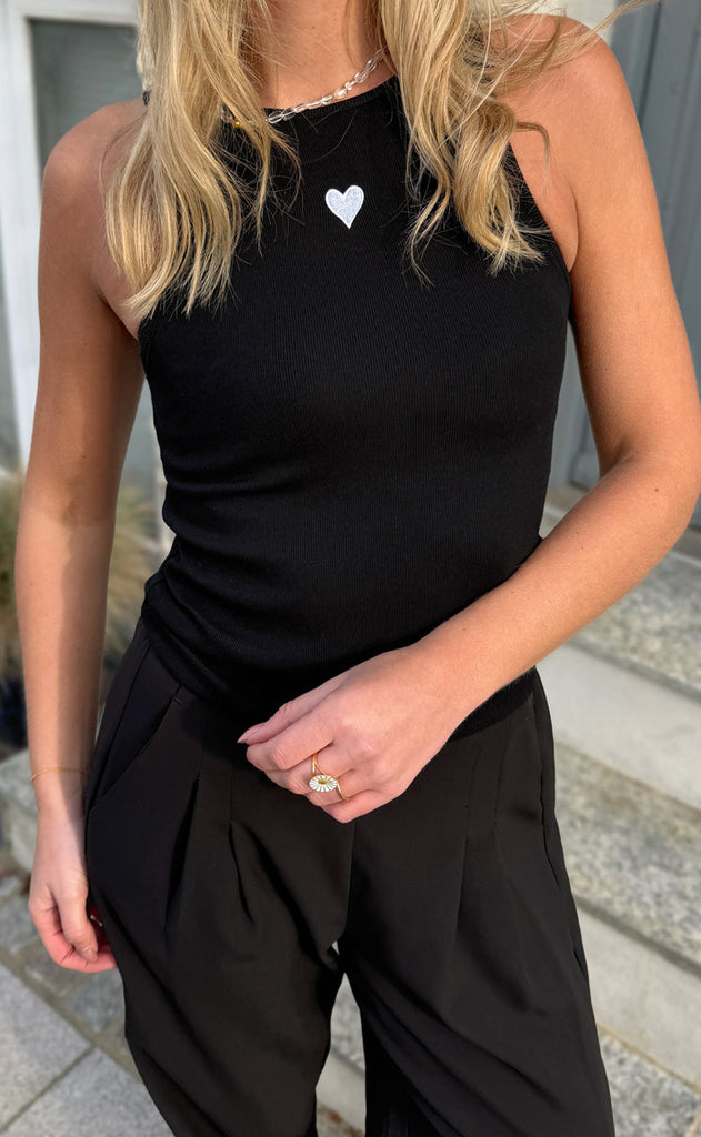 Say INA Copenhagen Topp - Lea - Black W. Heart