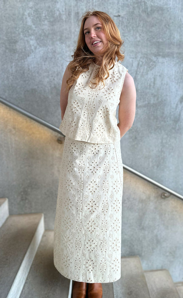 Say INA Copenhagen Topp - Naja - Off White Denim W. Embroidery