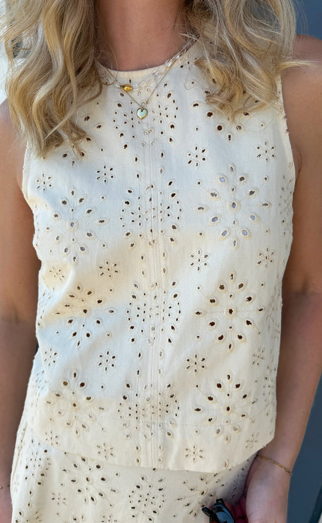 Say INA Copenhagen Topp - Naja - Off White Denim W. Embroidery