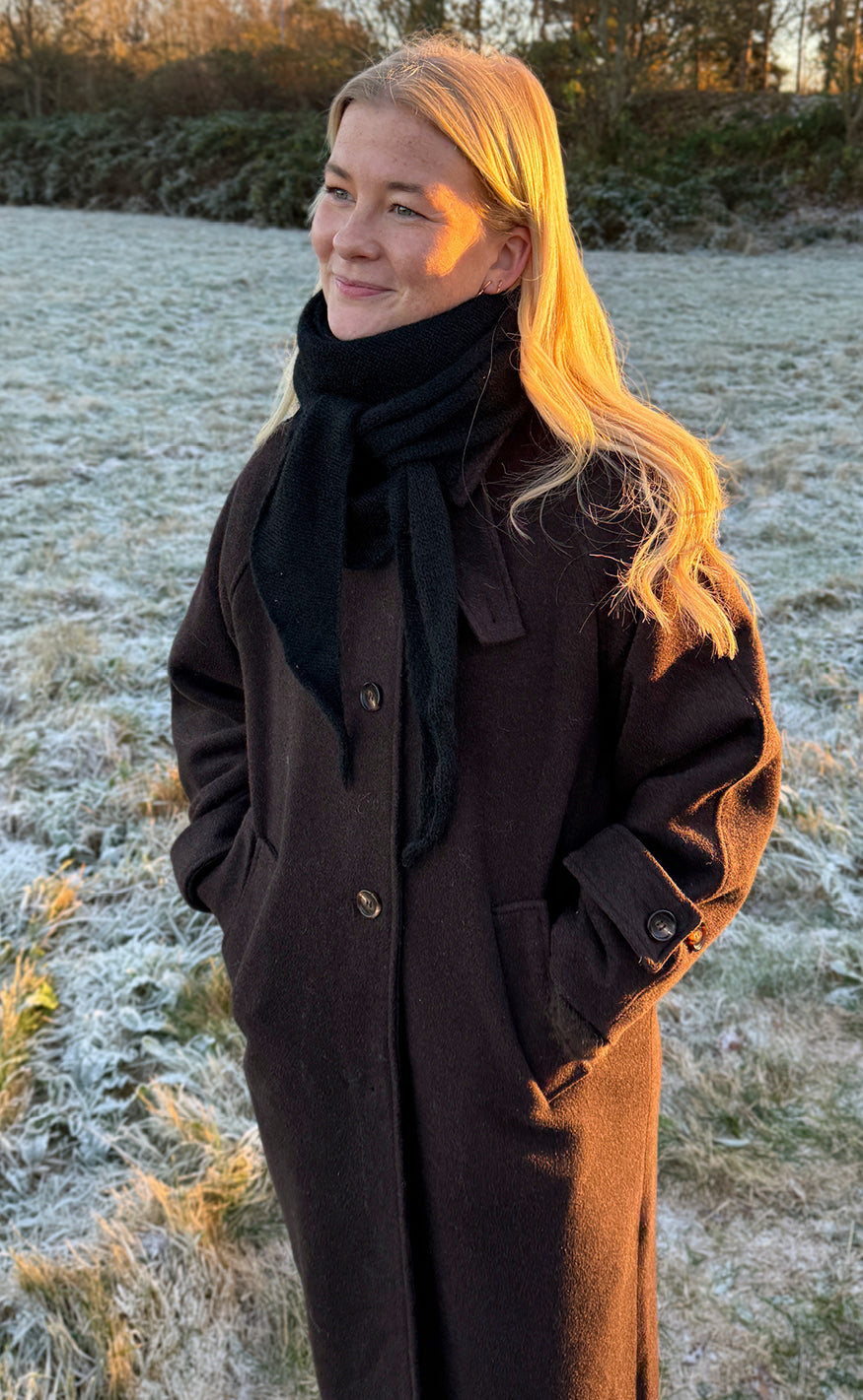 Say INA Copenhagen Tørklæde - Myrna - Black