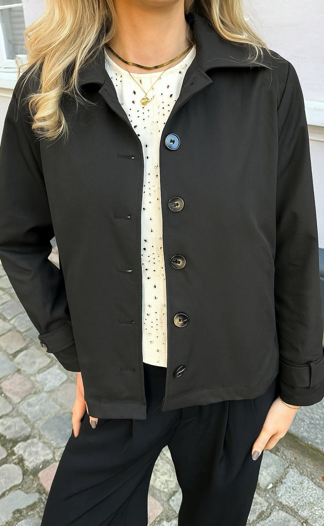 Say INA Copenhagen Trenchcoat - Louisa Short - Black