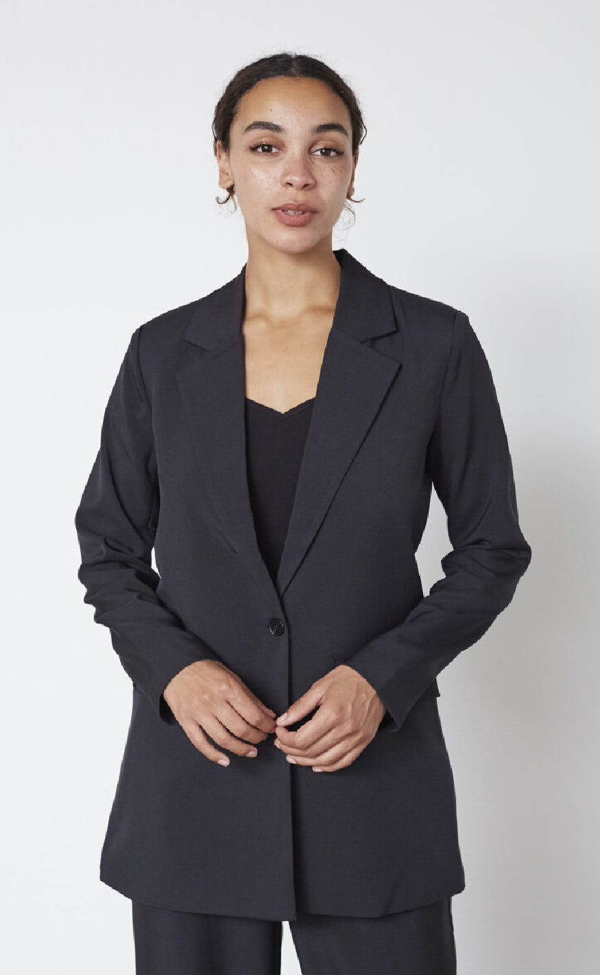 Sisters Point Blazer - Viksa-BL - Black