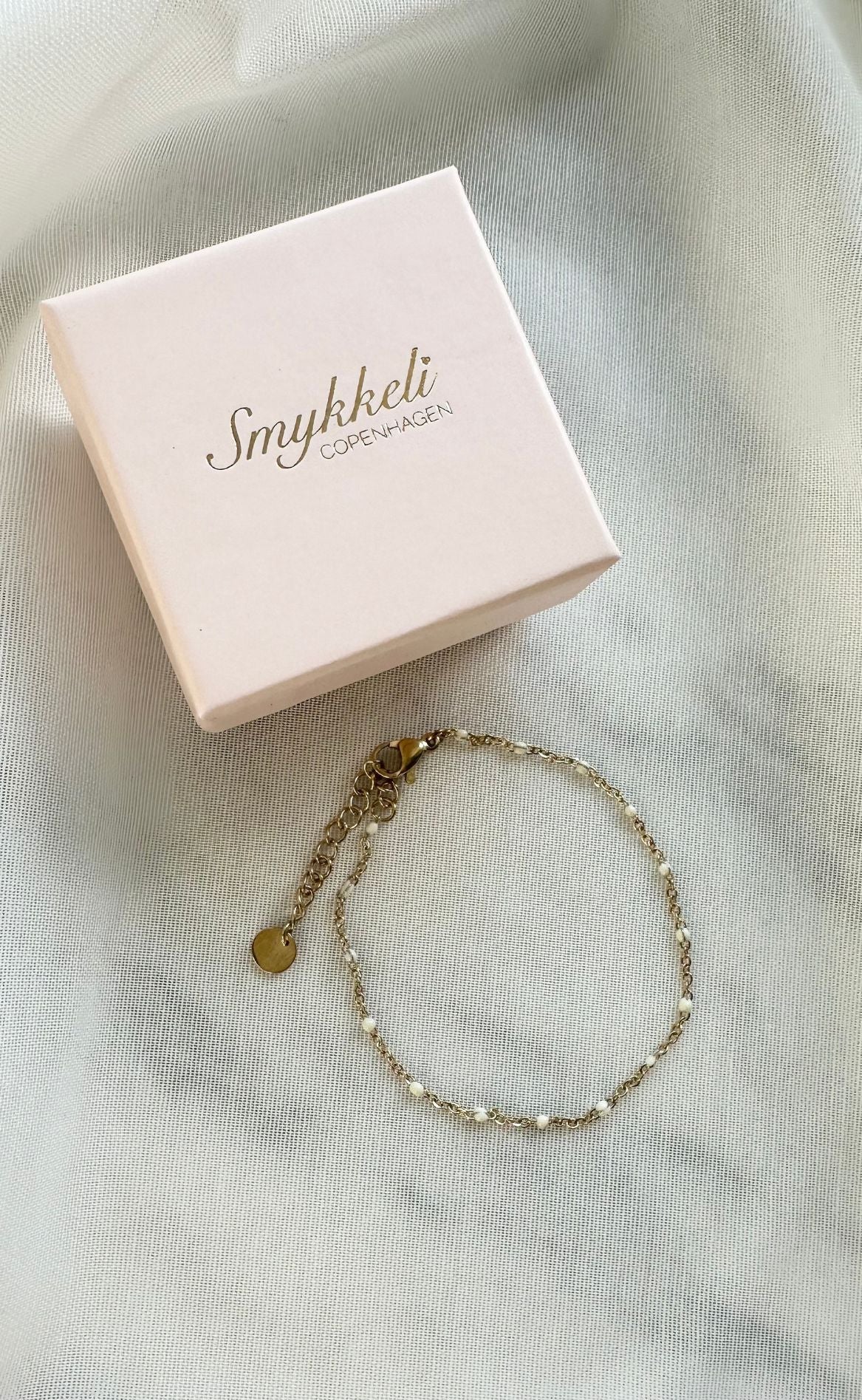 Smykkeli Copenhagen Armbånd - Wien - Gold / Ivory