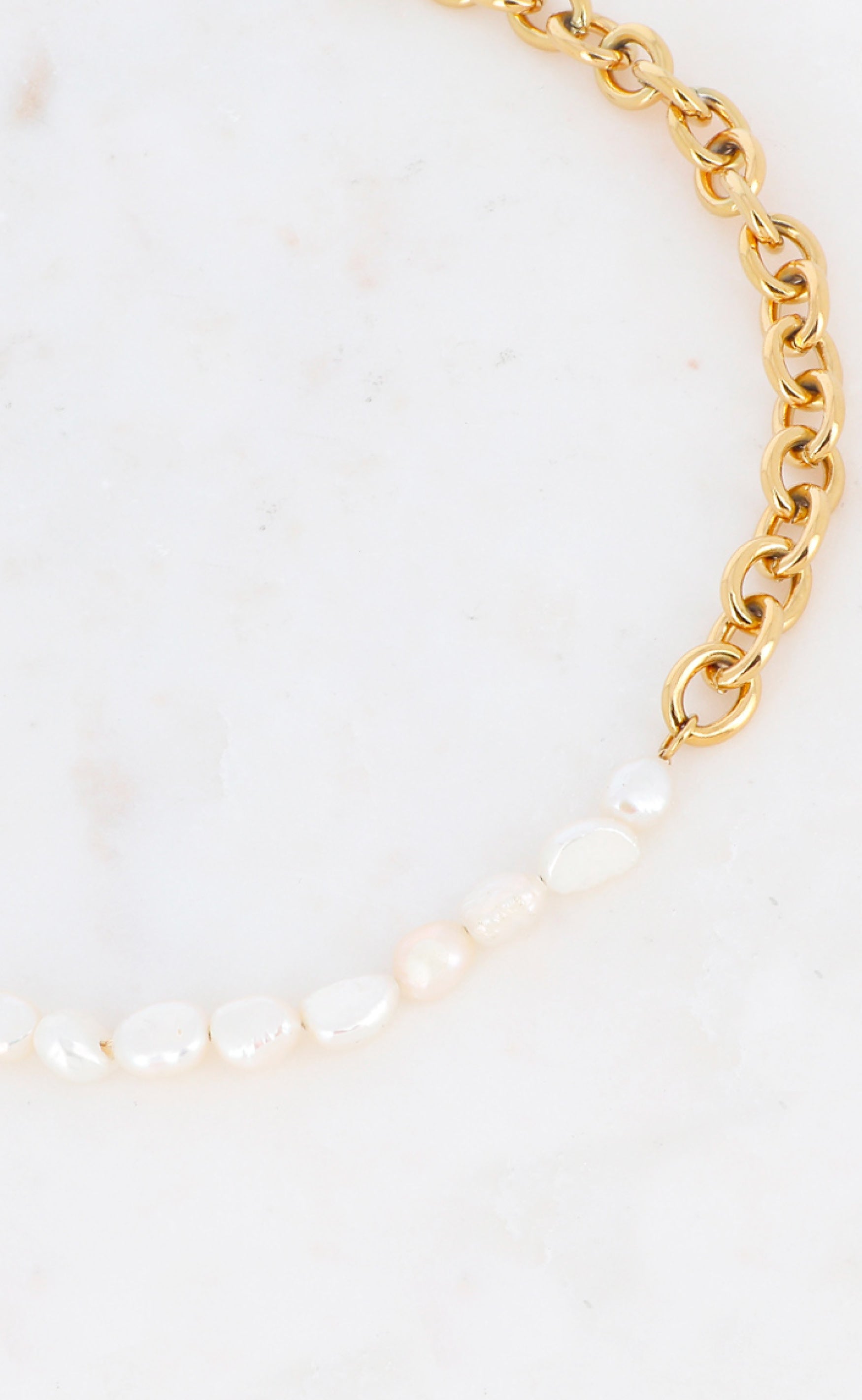 Smykkeli Copenhagen Halskjede - Paris -  Gold w. Freshwater Pearls