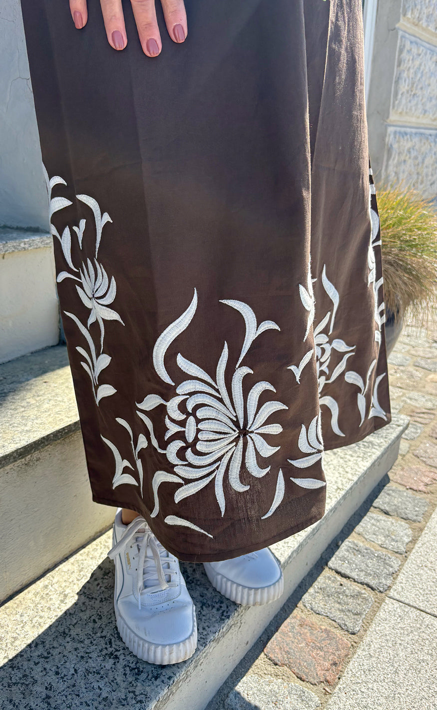 Say INA Copenhagen Kjole - Tilde Strap - Chocolate Brown W. Embroidery