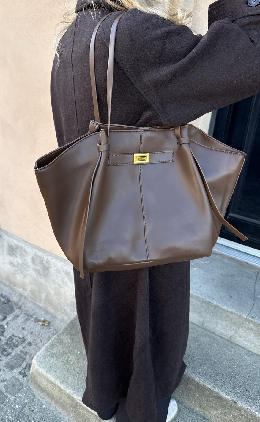 Say INA Copenhagen Veske - Olivia - Dark Brown PU Leather