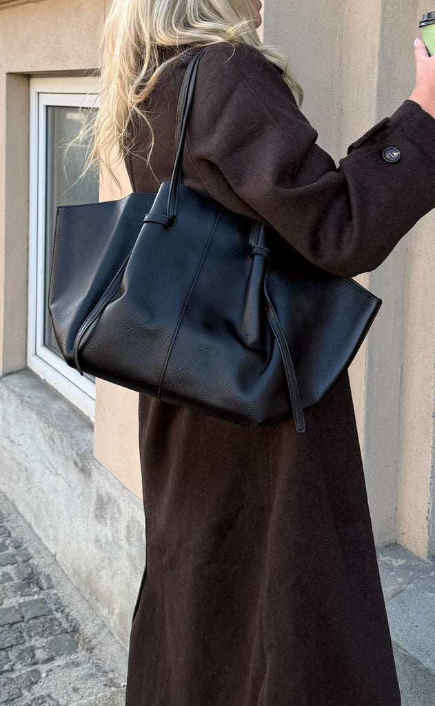 Say INA Copenhagen Veske - Amanda - Black PU Leather