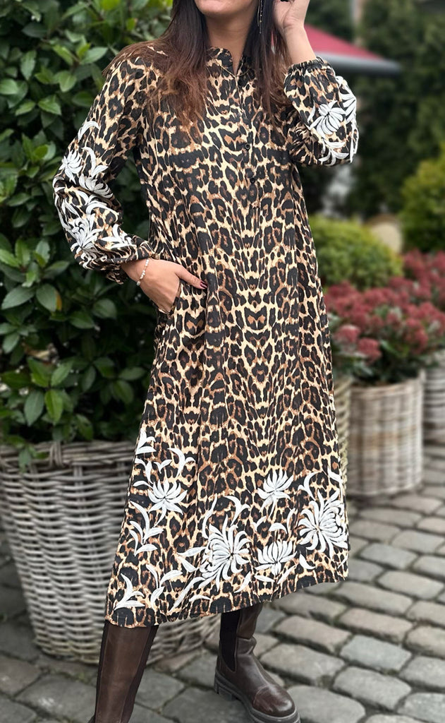 INA Copenhagen Kjole - Tilde Long - Leopard W. Emroidery