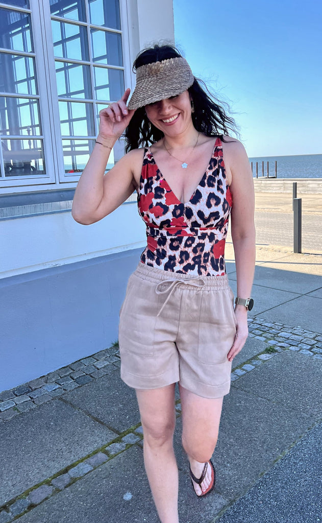 Unica Copenhagen Badedrakt - Kathrin - Leo / Red Flowers