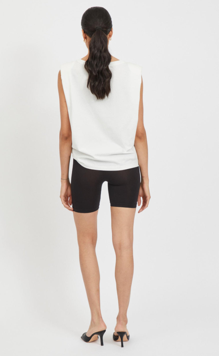 VILA Shorts - Seam Mini - Black