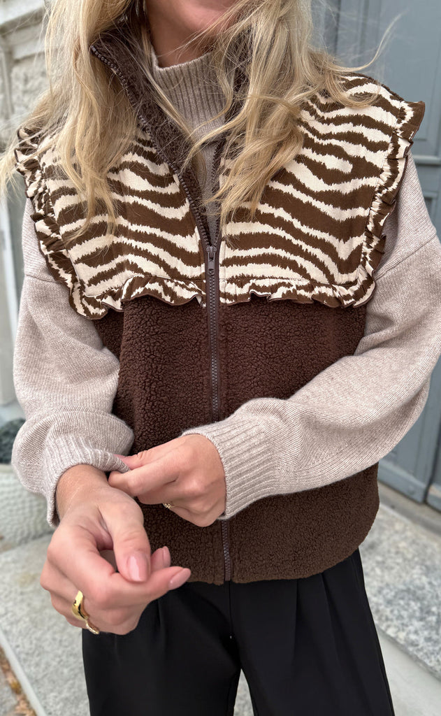 Say INA Copenhagen Fleece Vest - Fia - Dark Brown W. Zebra