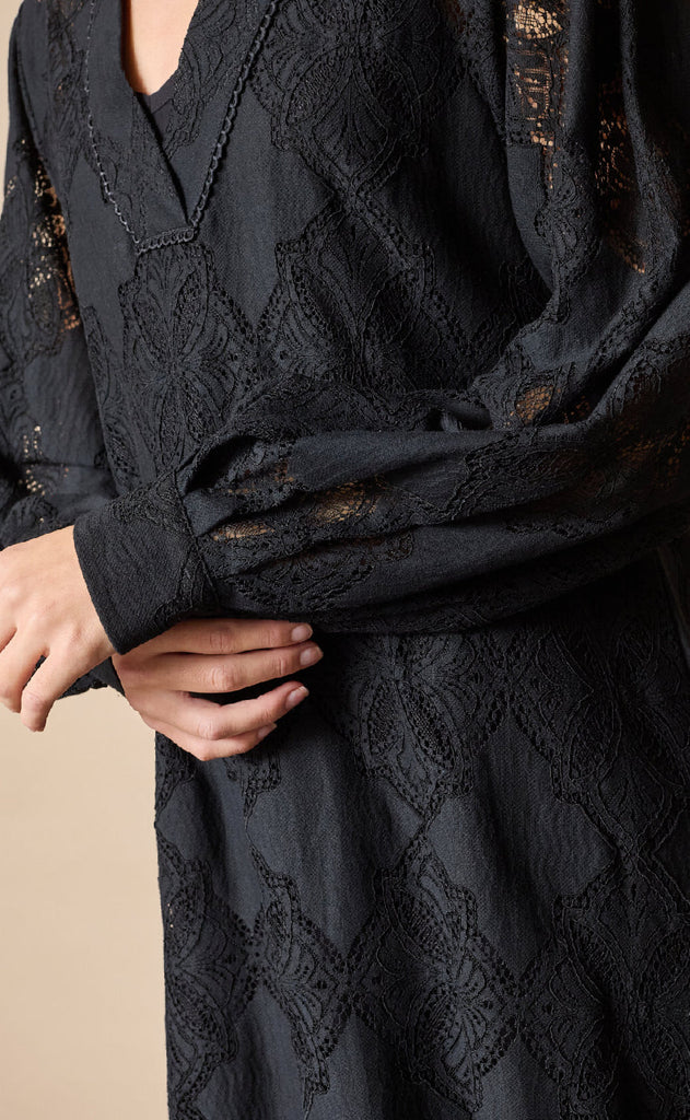 Love & Divine Kjole - Love1453 - Black