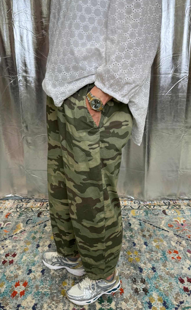 Black Colour Bukser - Abbie Barrel - Camouflage