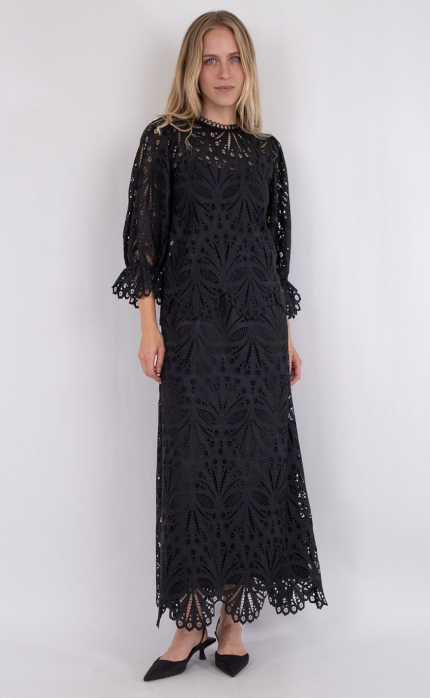 Neo Noir Bluse - Adela Embroidery - Black