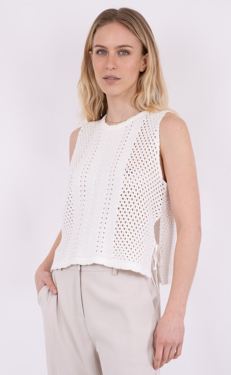 Neo Noir Topp - Aza Crochet - Off White
