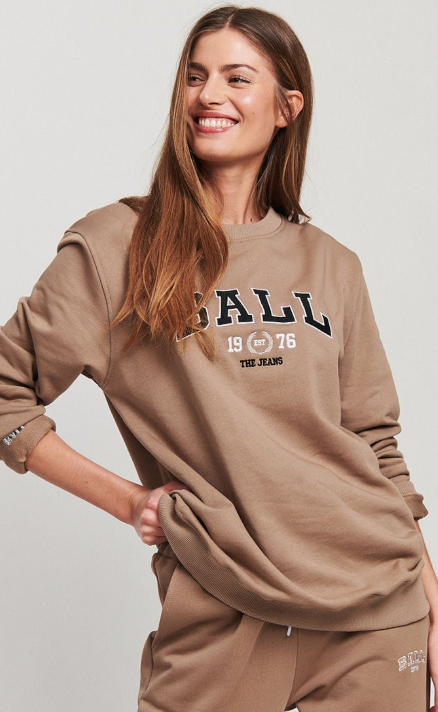 BALL Original Sweatshirt - L. Taylor - Mokka