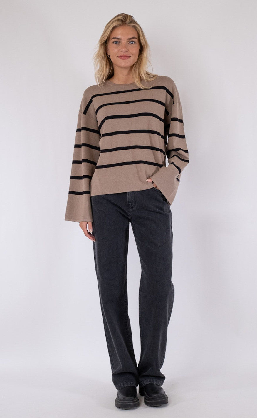 Neo Noir Genser  - Shana Stripe - Khaki
