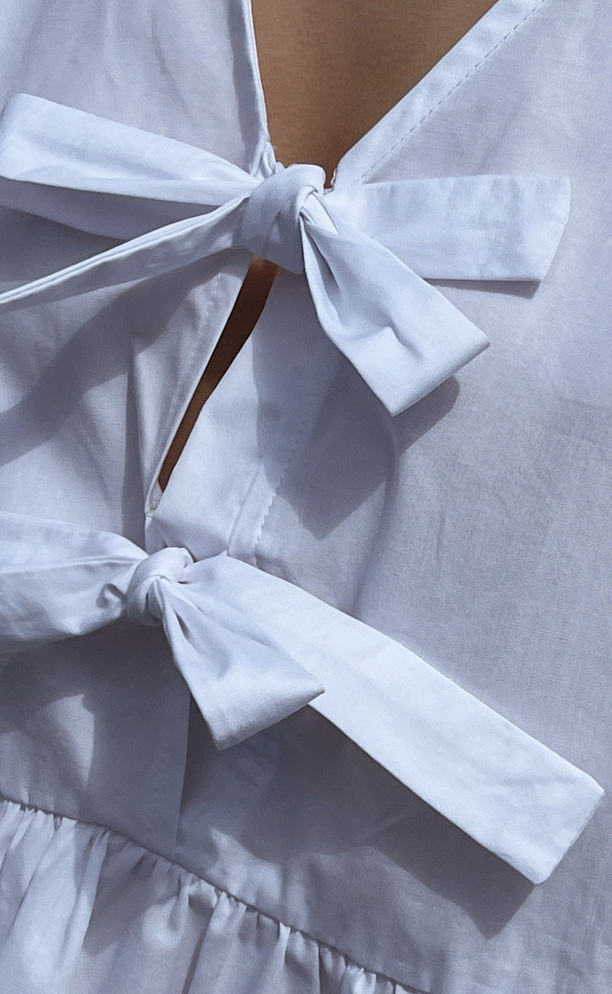 Neo Noir Bluse - Bella Solid - White