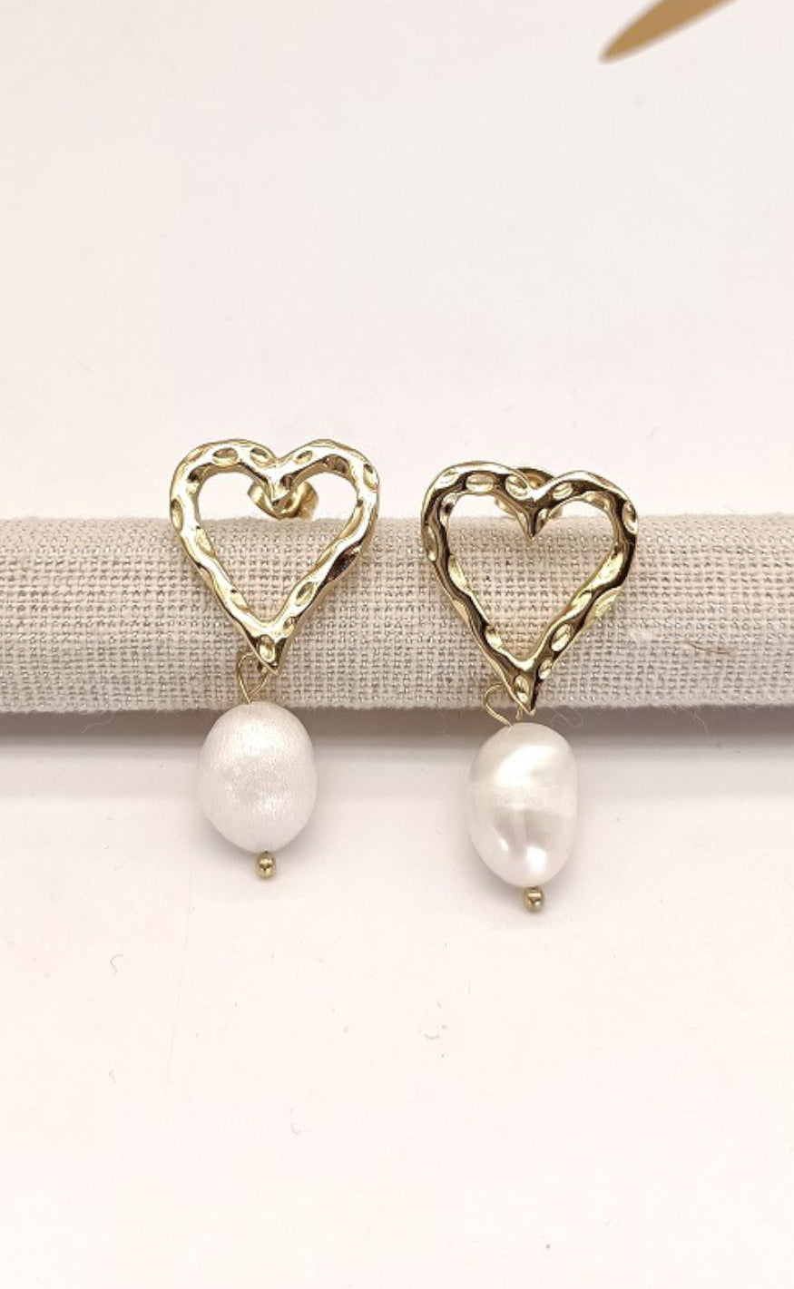 Smykkeli Copenhagen Øreringer - Bella Heart - Gold Colour