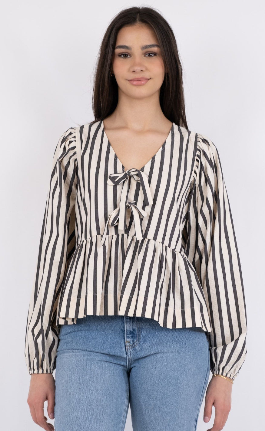 Neo Noir Bluse - Bessie - Creme